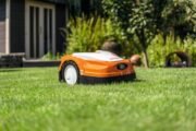 iMOW RMI 422 robotic lawn mower - Image 5