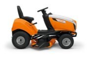 The RT 4112 lawn tractor - Image 4